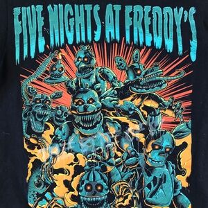 Five Nights at Freddie’s Graphic T-shirt sz M (read) 100% Cotton